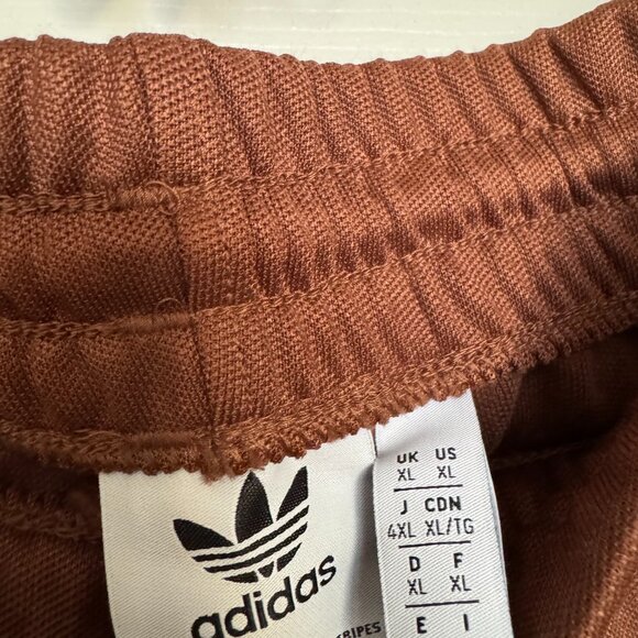 NTW Adidas Original Baggy Adicolor Track Pant XL (Men's, but can be unisex) - Picture 4 of 6